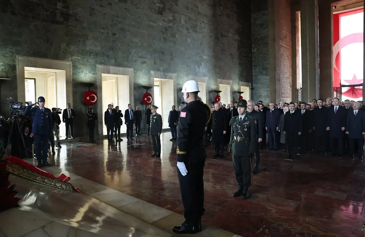 Büyük Önder Atatürk için Anıtkabir’de devlet töreni düzenlendi