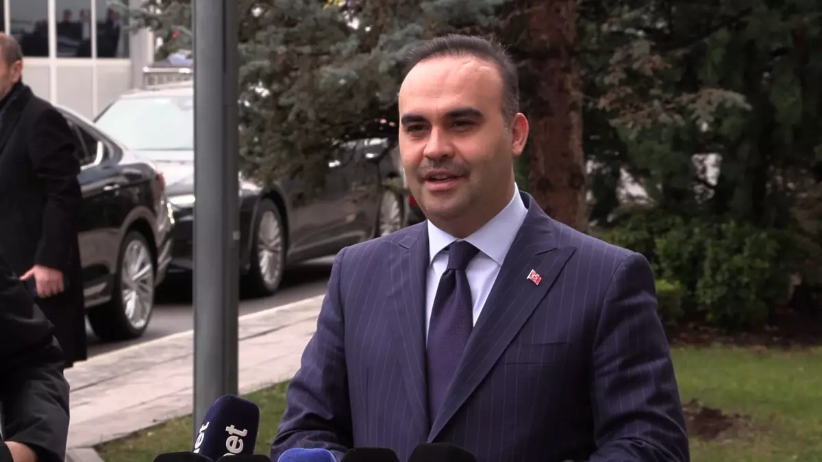 Bakan Kacır’dan Togg Tartışmalarına Yanıt: ‘Kendisi Kullanmadığı İçin Hazımsızlık Olmuş’