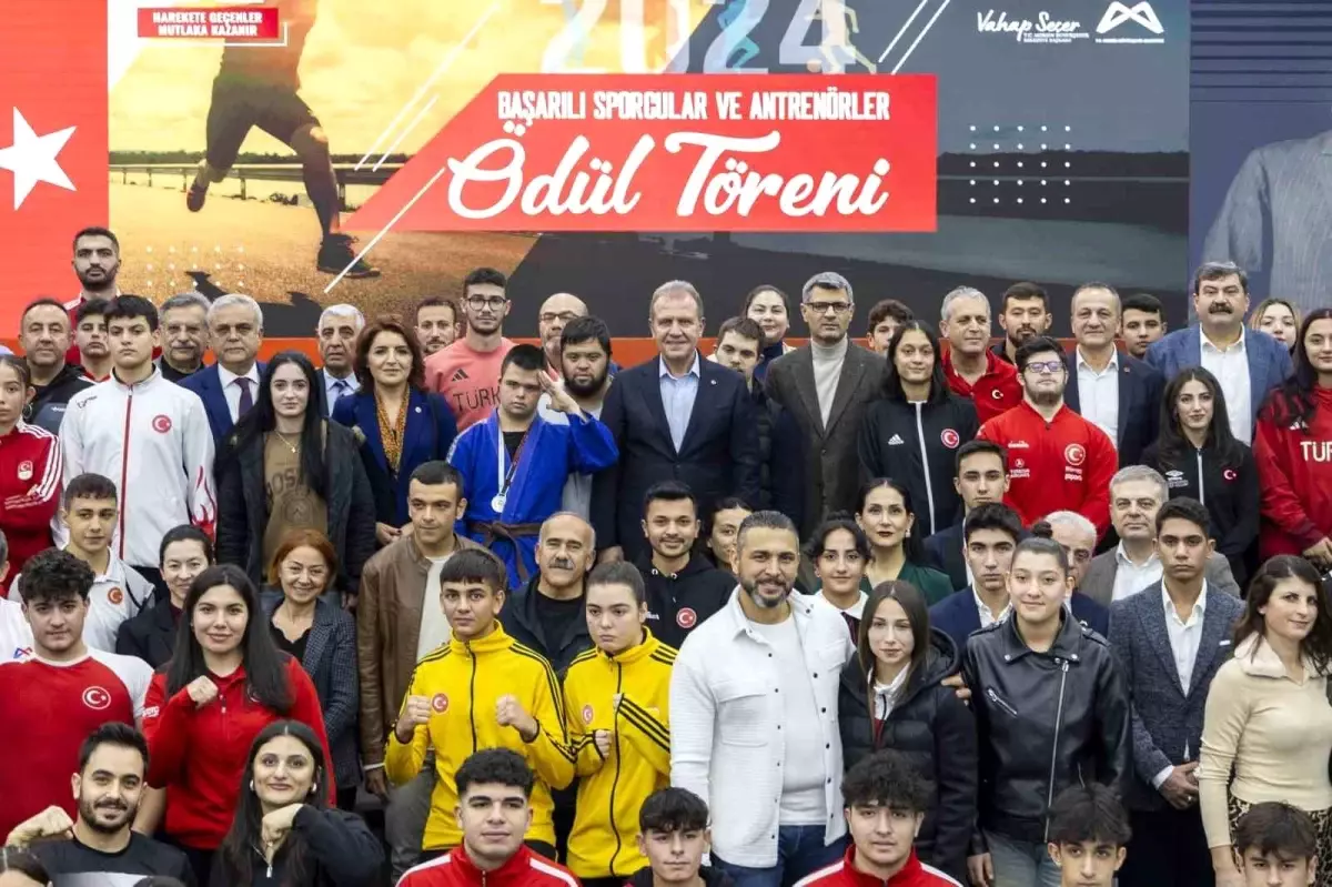 Mersin’de başarılı sporcular ve antrenörler ödüllendirildi