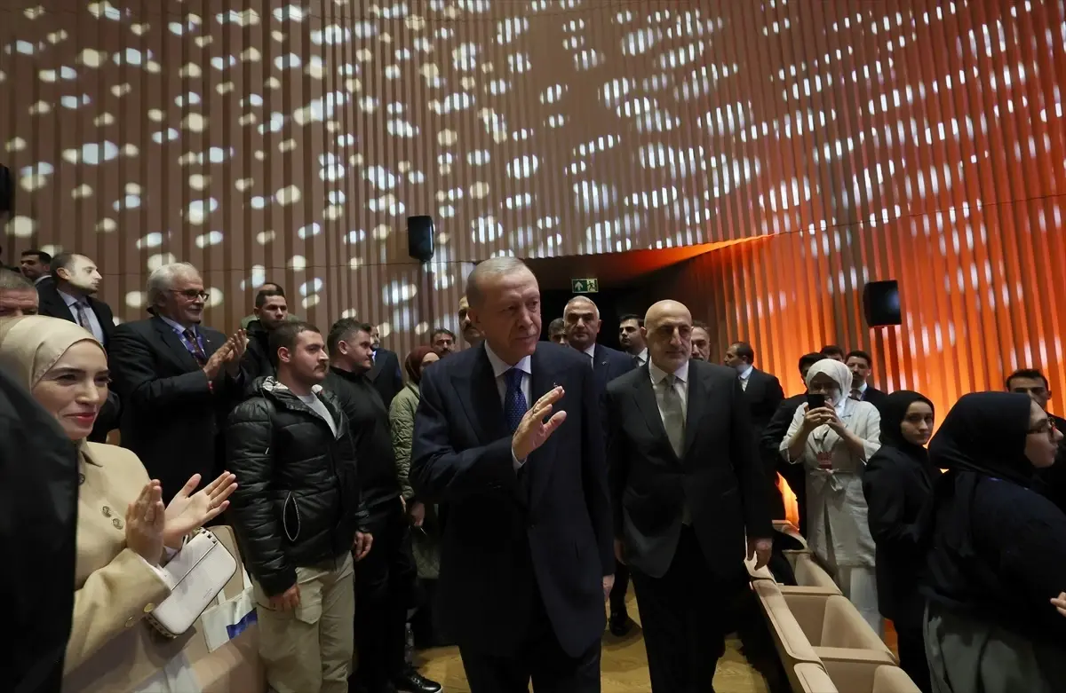 Cumhurbaşkanı Erdoğan, Necip Fazıl Ödülleri Töreni’nde konuştu: (1)