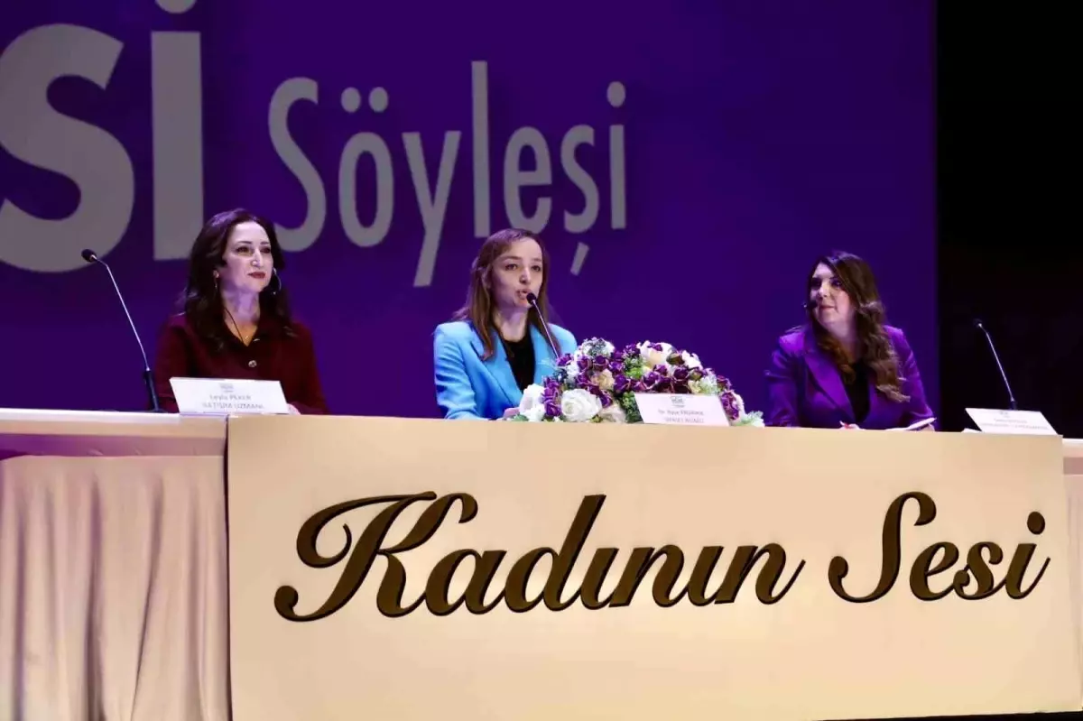 Büyükçekmece’de ‘Kadının Sesi’ Paneli