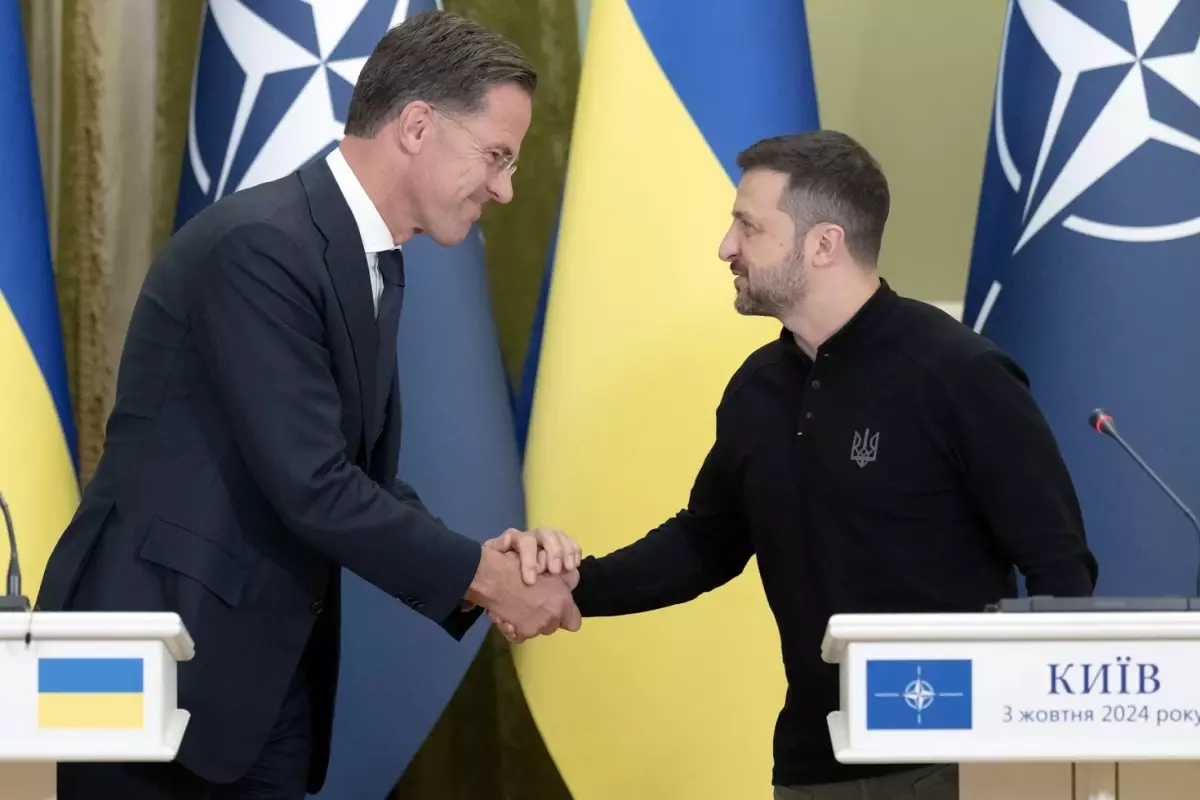 Zelenskiy’i NATO da yalnız bıraktı: Trump ile ilişkilerini düzelt