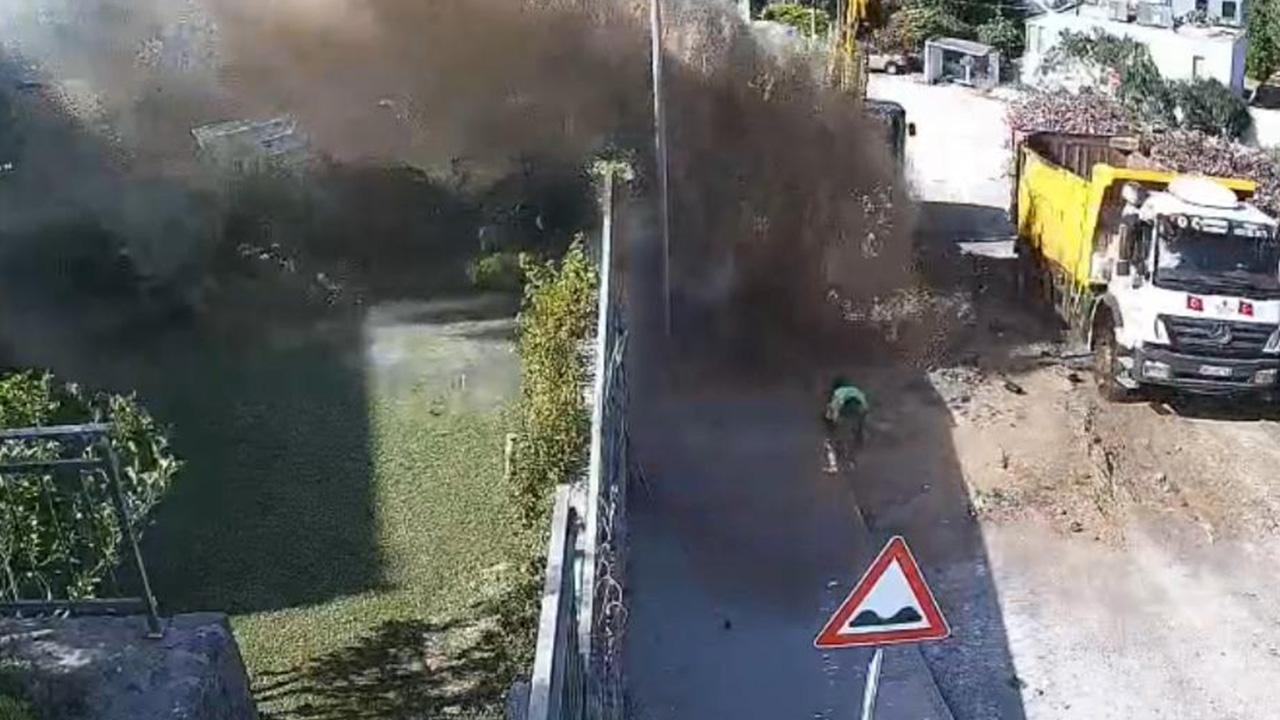 Bodrum’da isale hattı patladı: Su metrelerce yükseğe fışkırdı